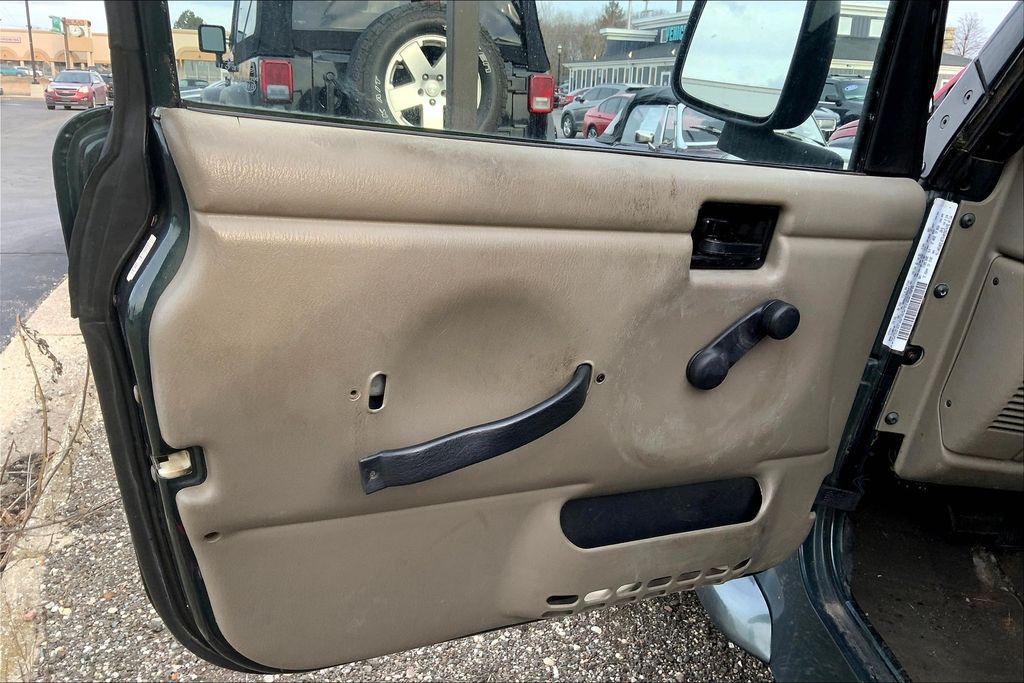 2003 Jeep Wrangler SAHARA - Photo 22