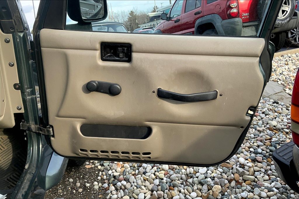 2003 Jeep Wrangler SAHARA - Photo 23