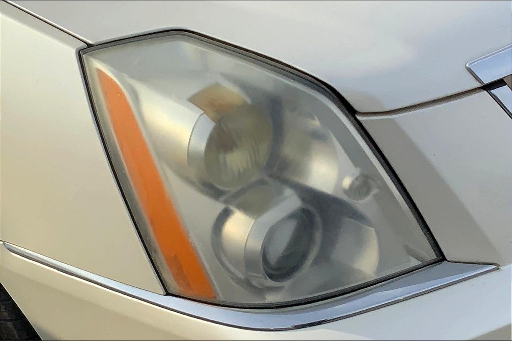 2008 Cadillac DTS photo 20