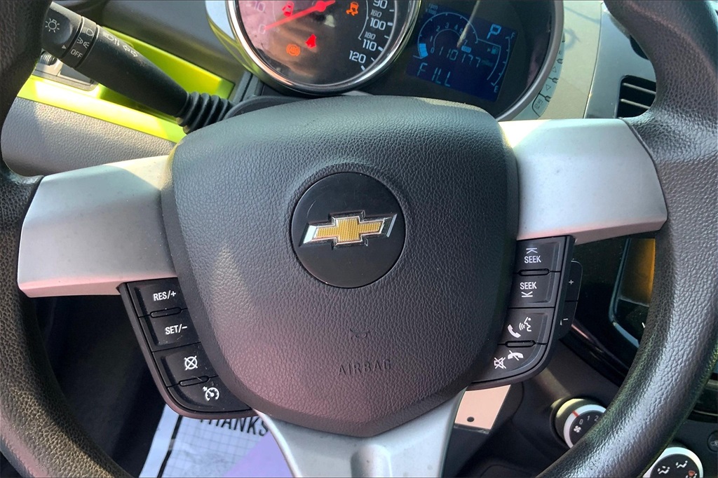 2013 Chevrolet Spark LT photo 4
