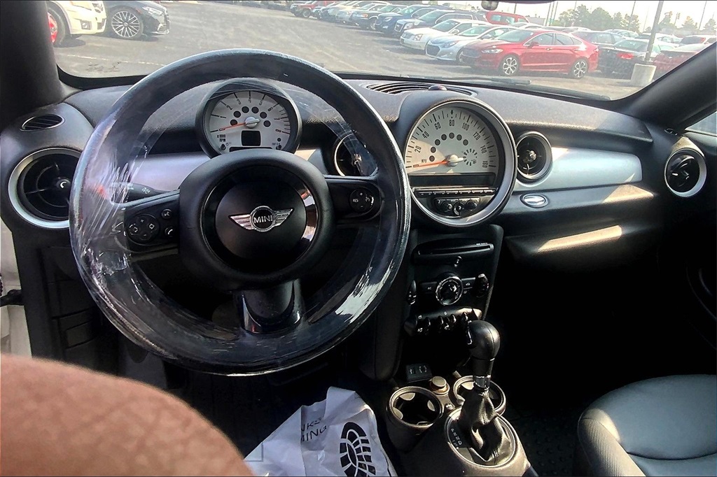 2013 Mini Cooper Coupe Base photo 11