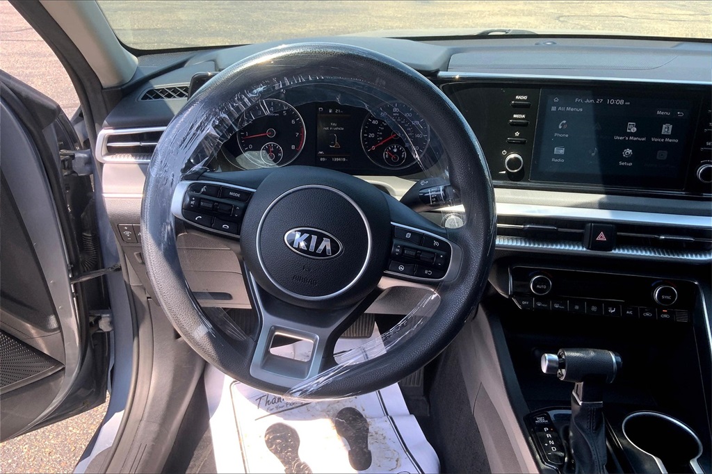 2021 Kia K5 LXS photo 4