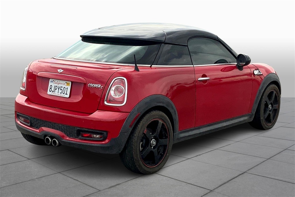 2013 Mini Cooper Coupe S photo 13