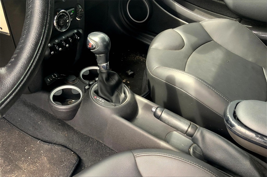 2013 Mini Cooper Coupe S photo 17