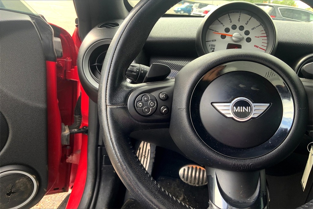2013 Mini Cooper Coupe S photo 20
