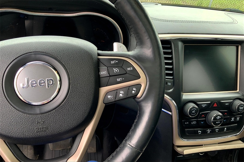 2014 Jeep Grand Cherokee Summit photo 17