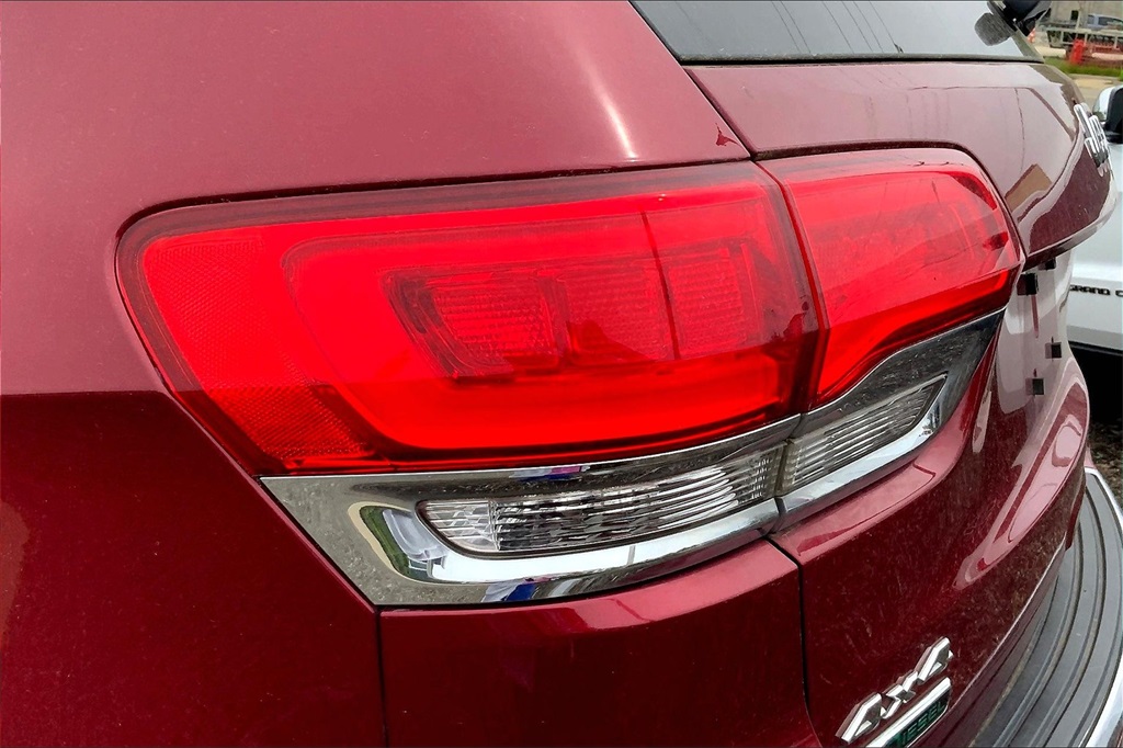 2014 Jeep Grand Cherokee Summit photo 24