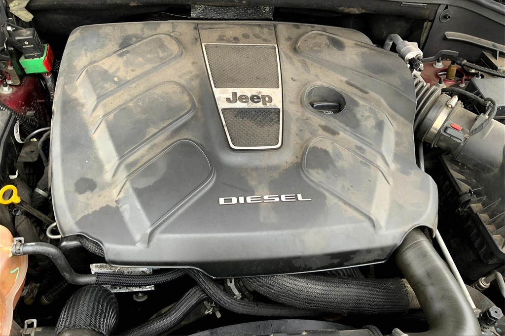 2014 Jeep Grand Cherokee Summit photo 27