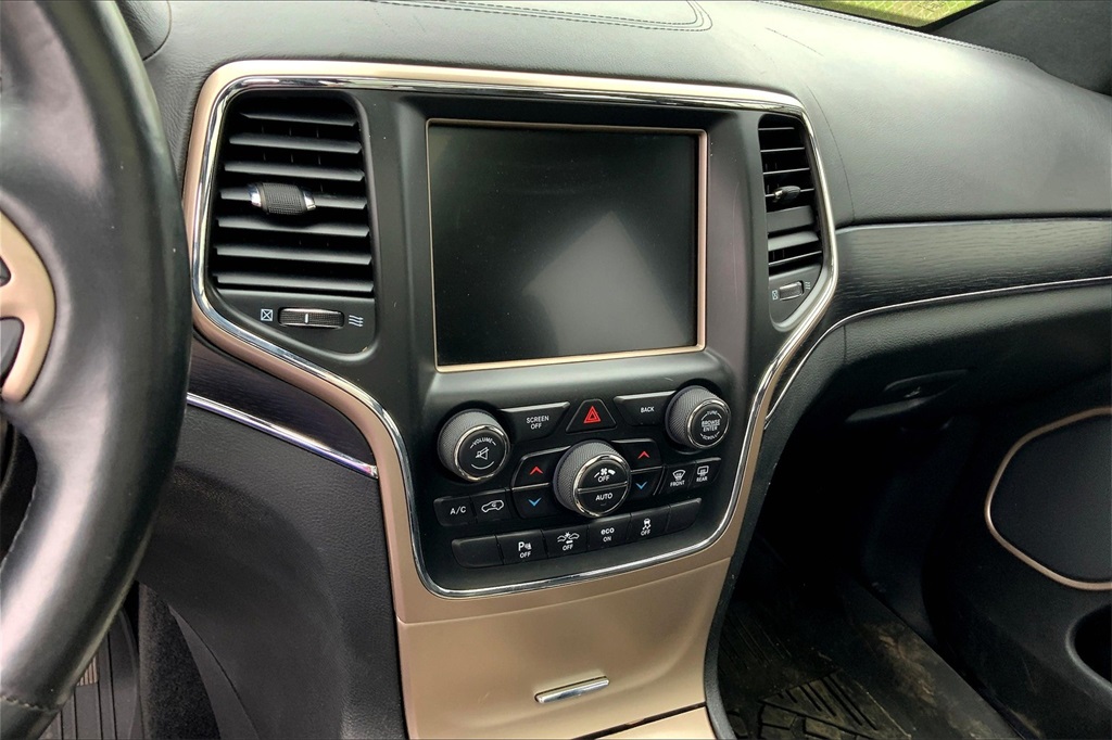 2014 Jeep Grand Cherokee Summit photo 29