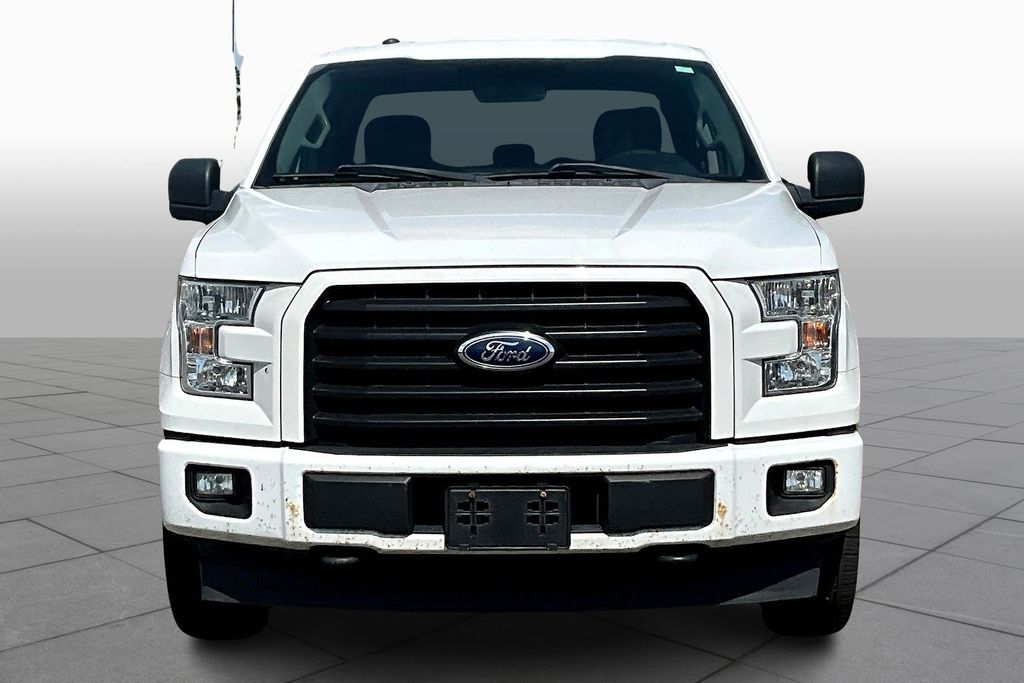 2017 Ford F-150 XL - Photo 2