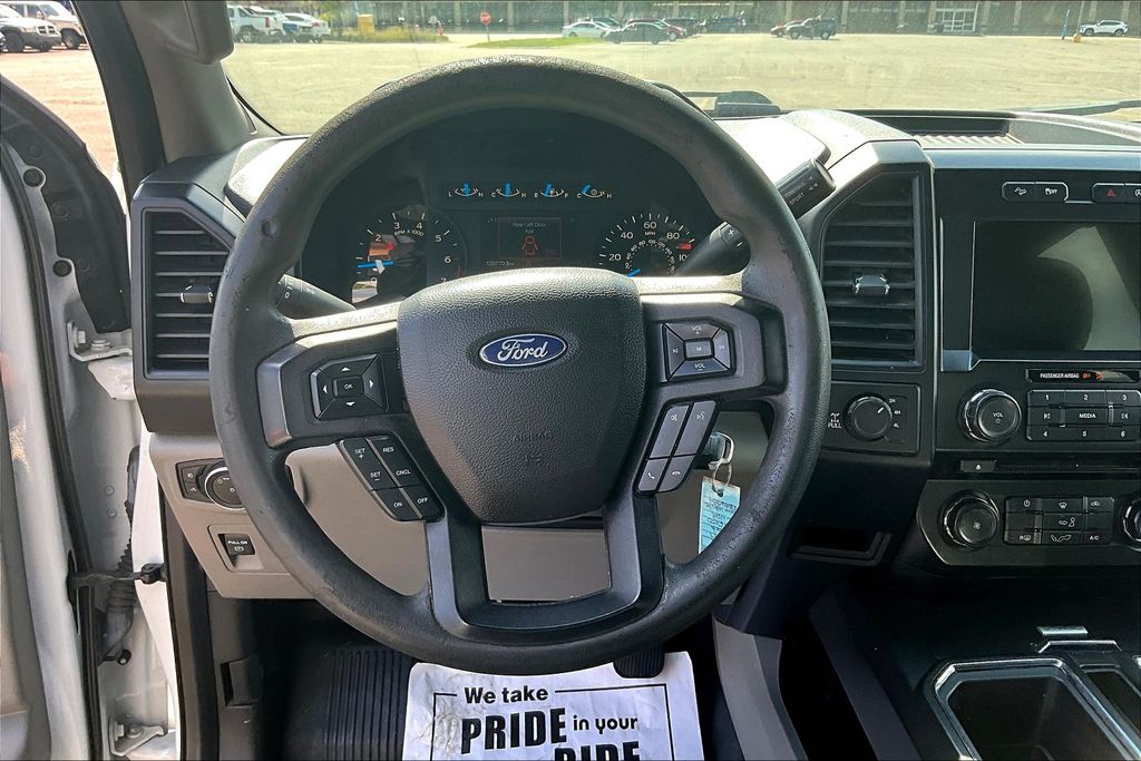 2017 Ford F-150 XL - Photo 4