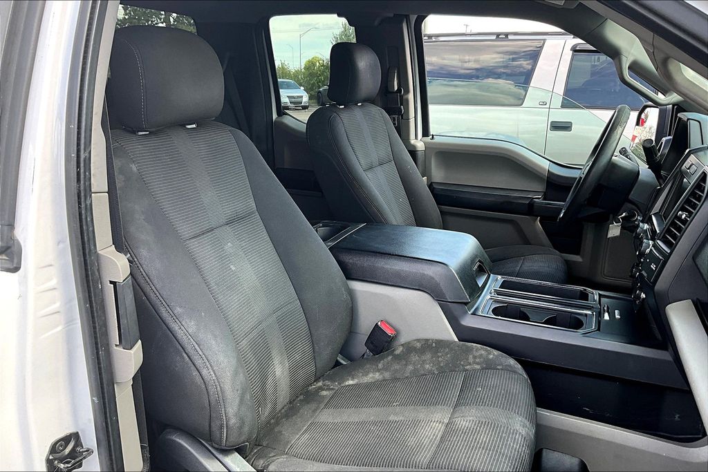 2017 Ford F-150 XL - Photo 6