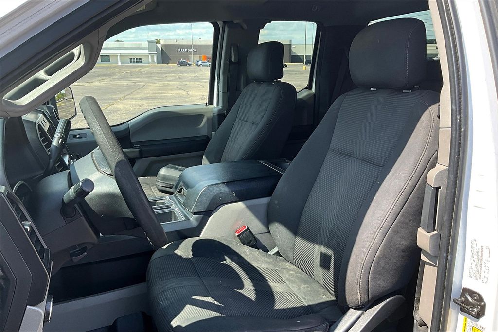 2017 Ford F-150 XL - Photo 17