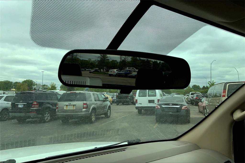 2011 Nissan Frontier SV photo 23