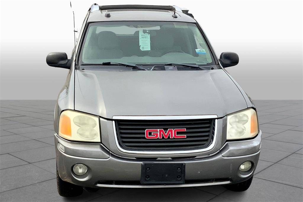 2005 Gmc Envoy XUV SLE photo 2