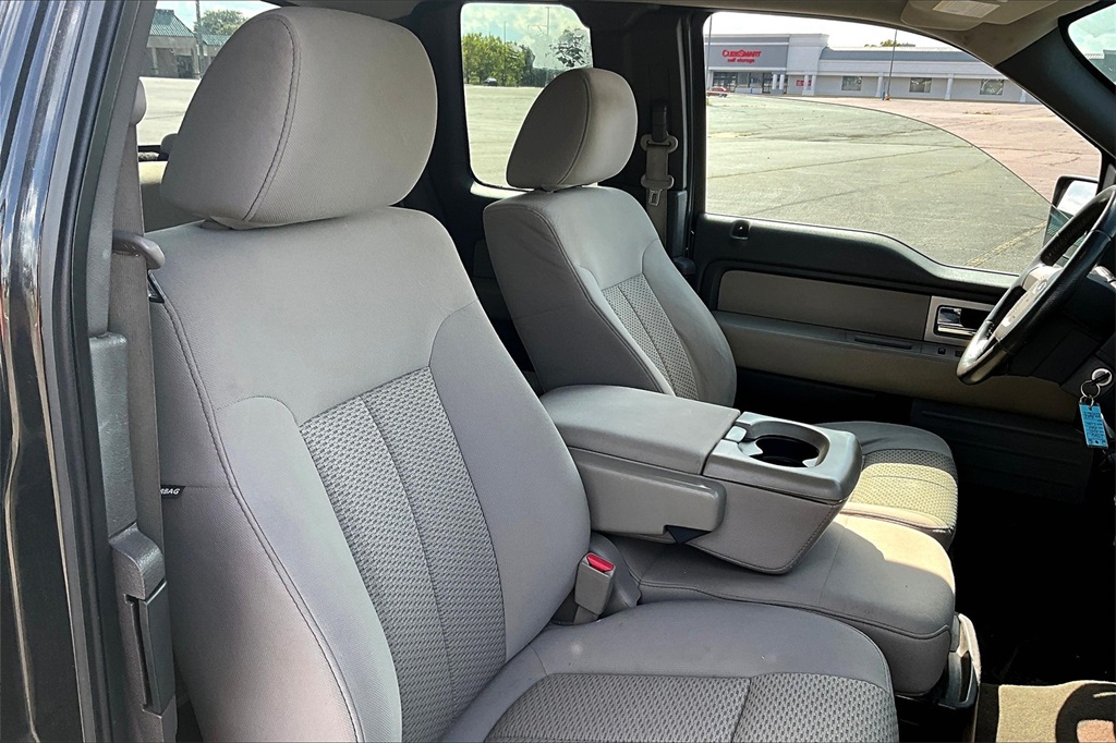 2010 Ford F-150 XL photo 6