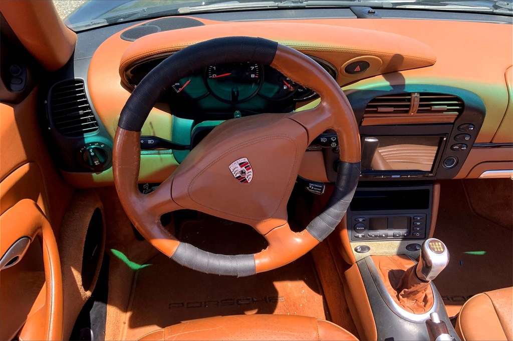 2002 Porsche 911 Cabriolet photo 4