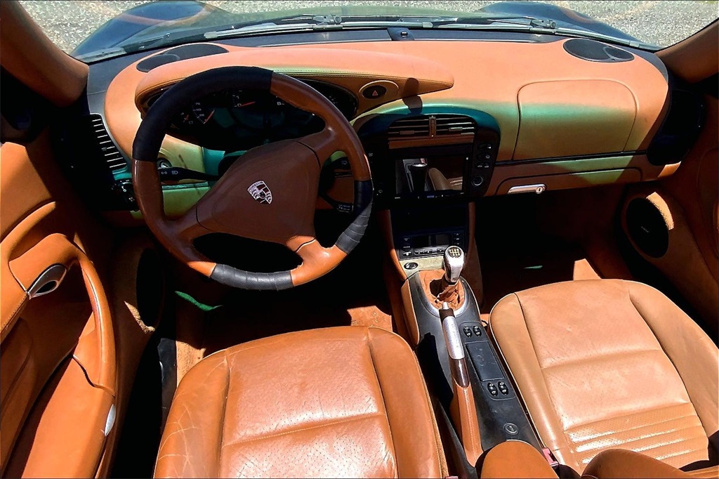 2002 Porsche 911 Cabriolet photo 12