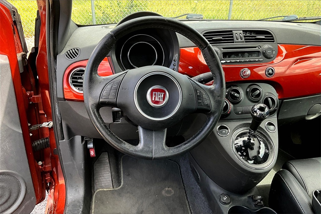 2015 Fiat 500 Sport photo 4