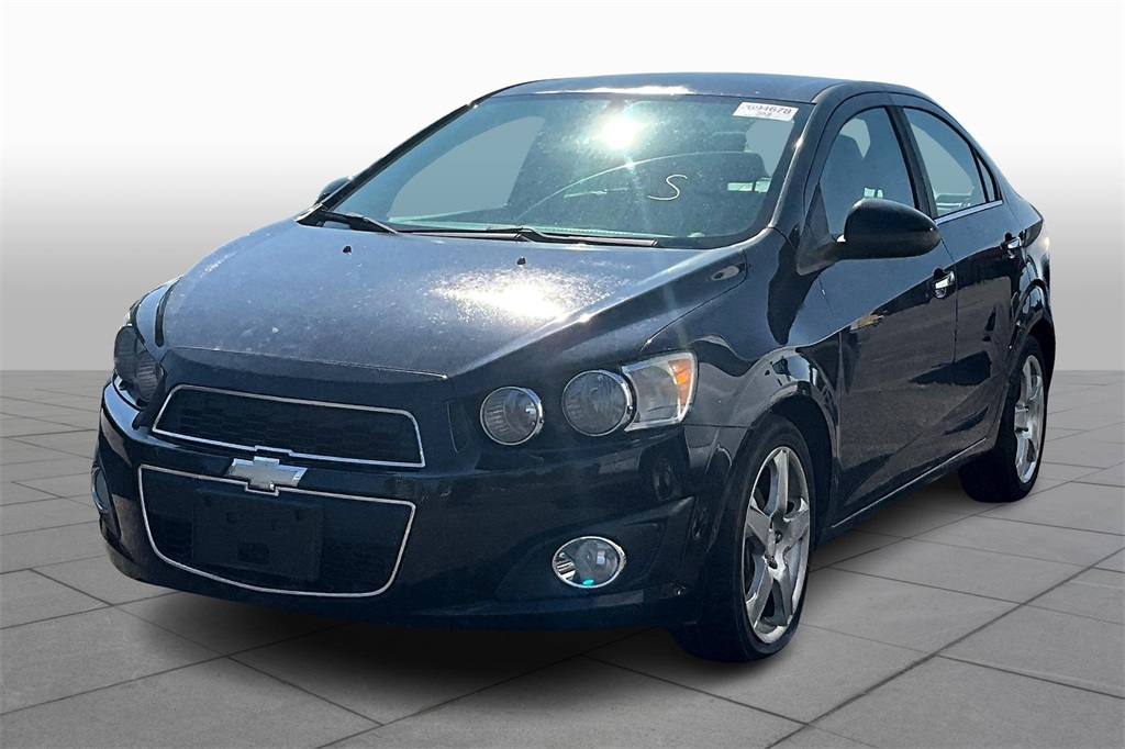 2016 Chevrolet Sonic LTZ photo 10
