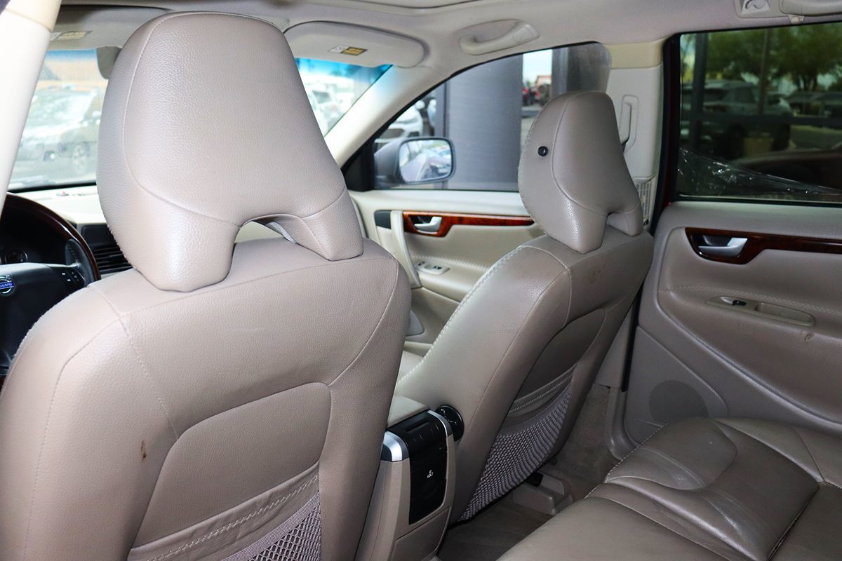 Sold 2005 Volvo XC70 in Tucson - Main Image