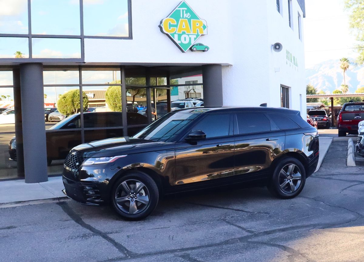 2022 Land Rover Range Rover Velar R-Dynamic S photo 4