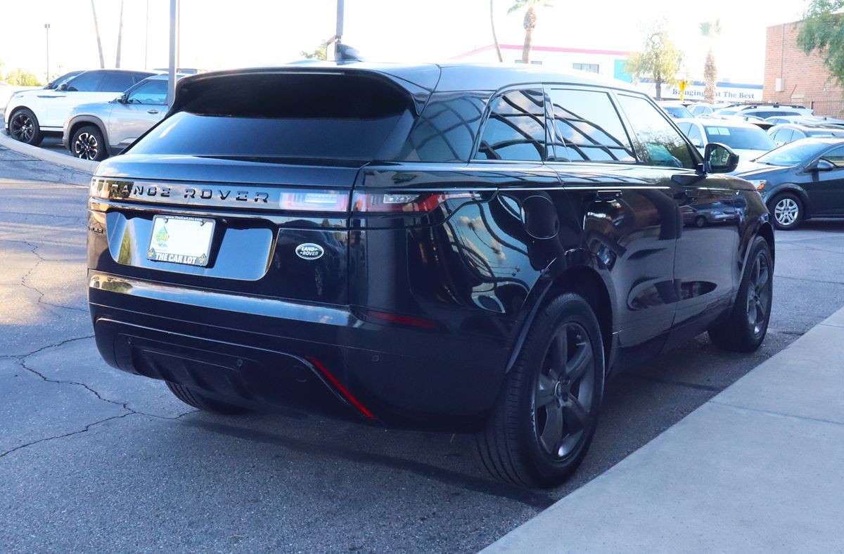 2022 Land Rover Range Rover Velar R-Dynamic S photo 13