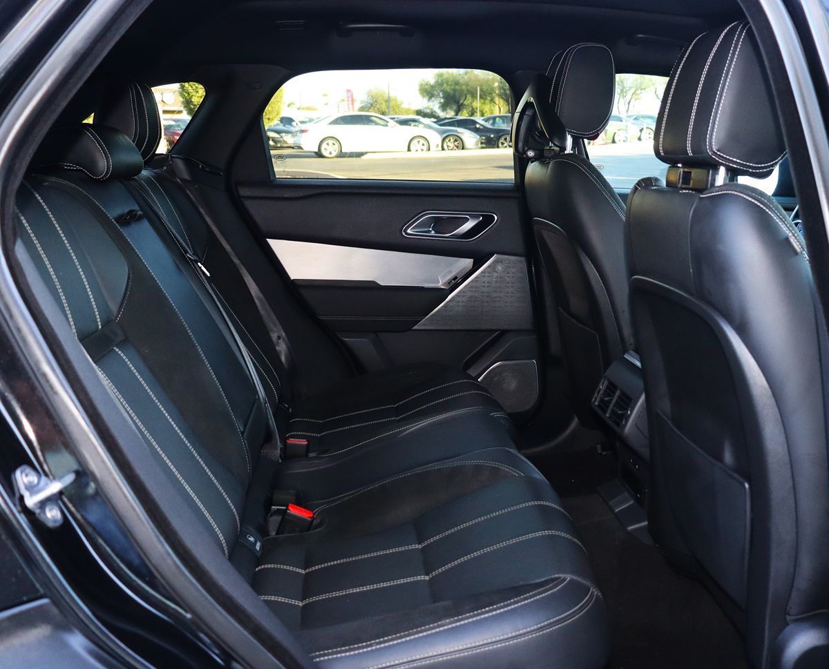2022 Land Rover Range Rover Velar R-Dynamic S photo 27