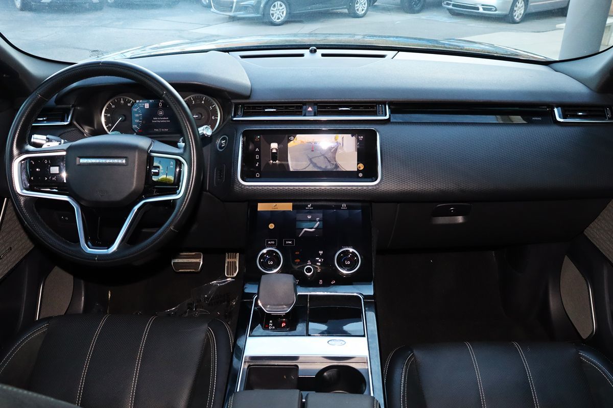 2022 Land Rover Range Rover Velar R-Dynamic S photo 32