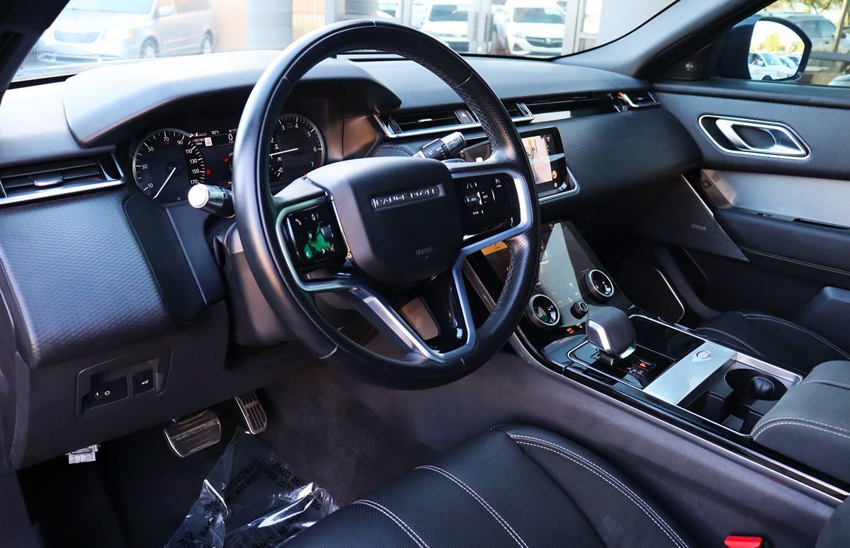 2022 Land Rover Range Rover Velar R-Dynamic S photo 40