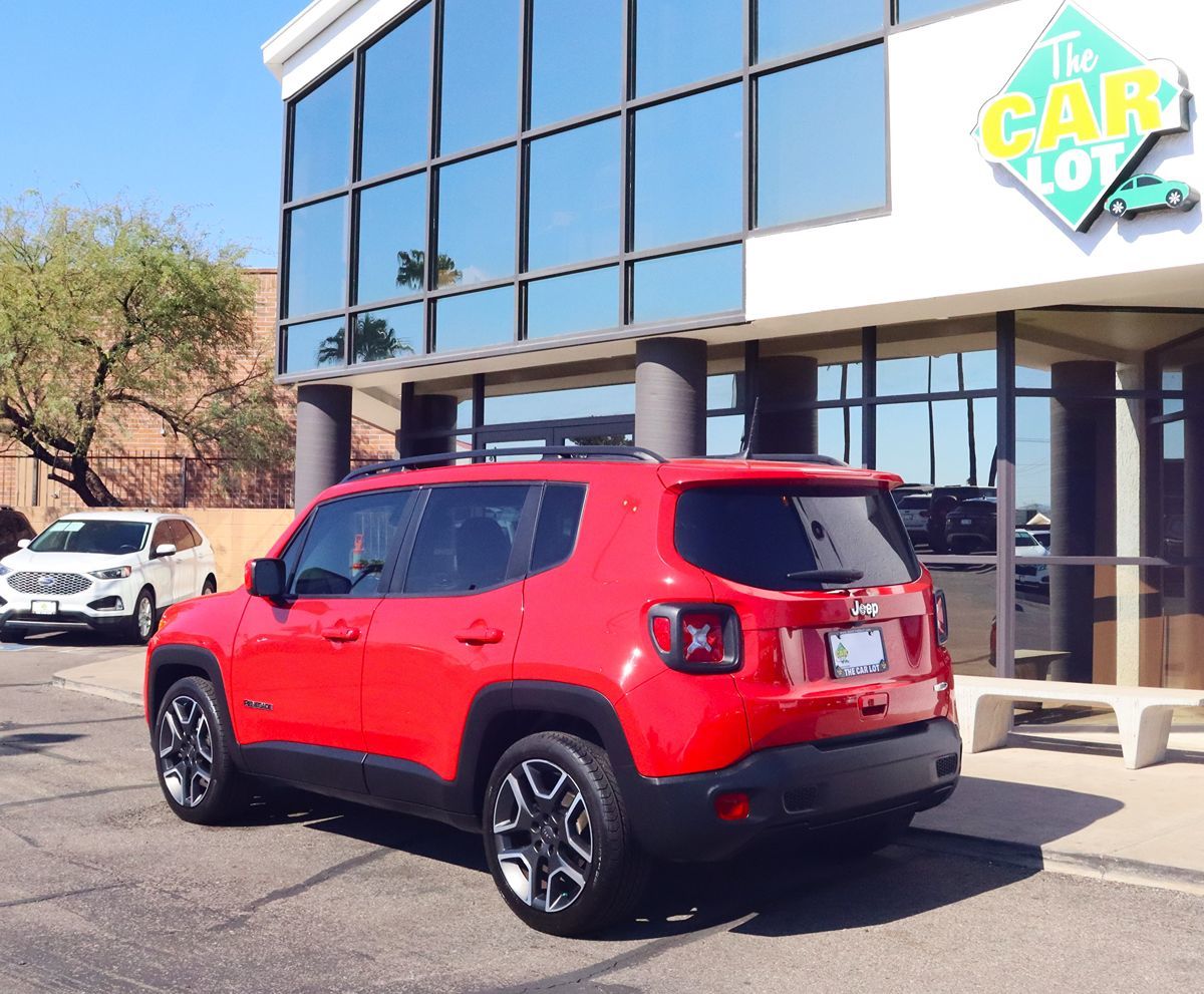 2021 Jeep Renegade Latitude photo 9