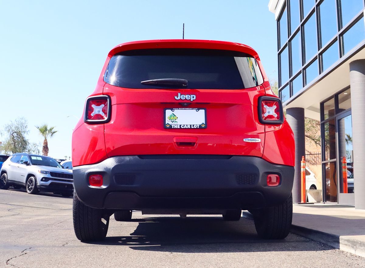 2021 Jeep Renegade Latitude photo 12