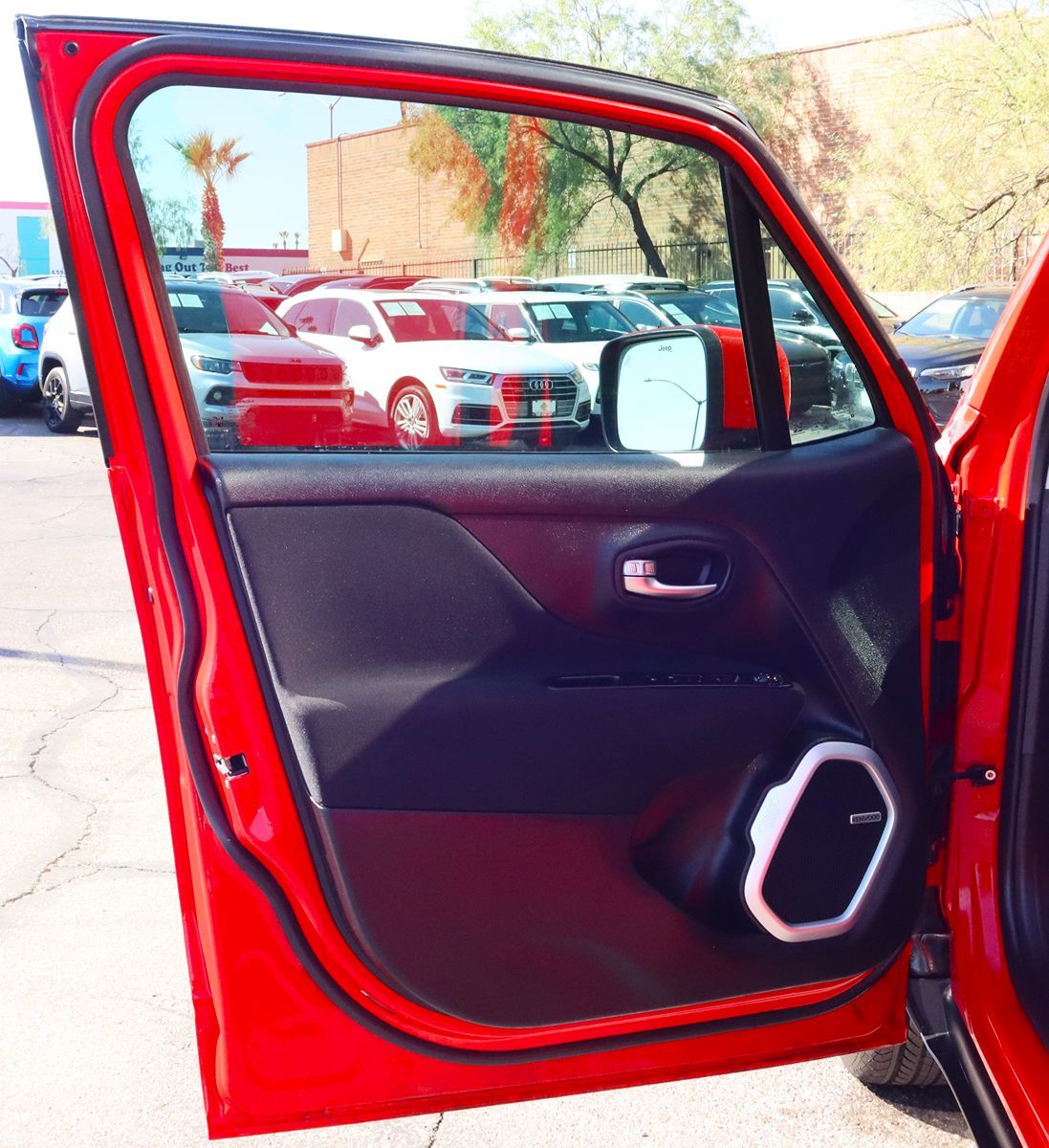2021 Jeep Renegade Latitude photo 33