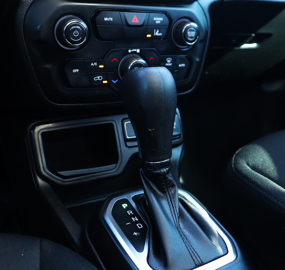 2021 Jeep Renegade Latitude photo 47