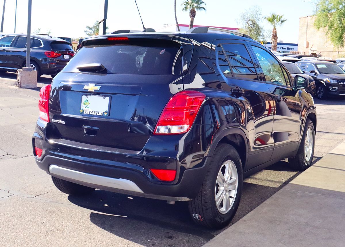 2022 Chevrolet Trax LT photo 13