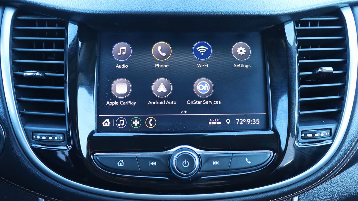 2022 Chevrolet Trax LT photo 40