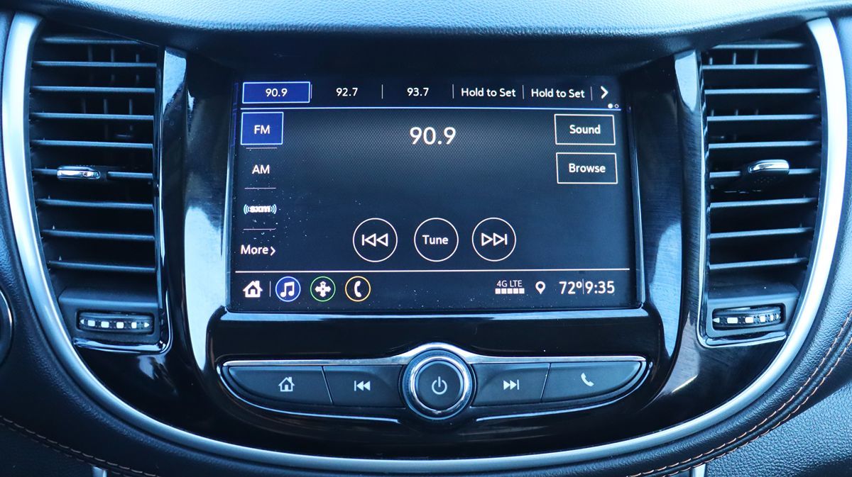2022 Chevrolet Trax LT photo 42