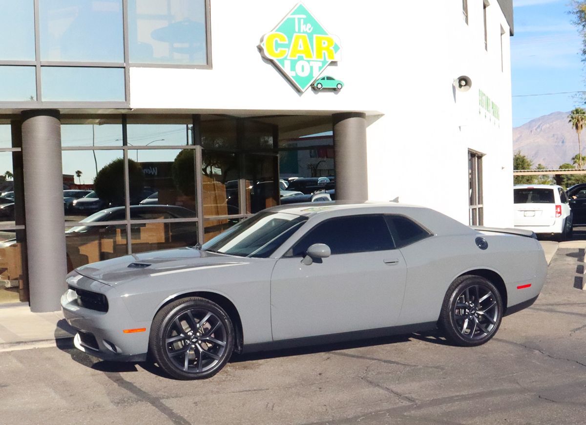 2019 Dodge Challenger SXT Plus photo 7