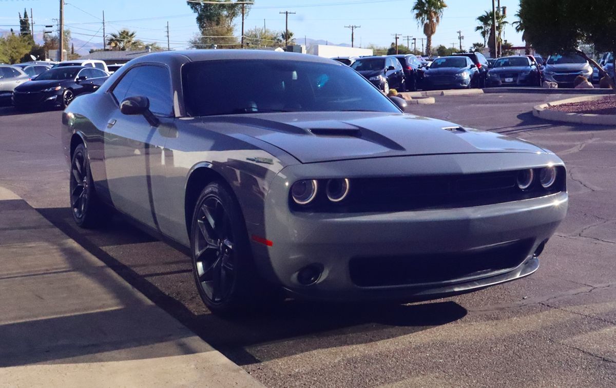 2019 Dodge Challenger SXT Plus photo 14