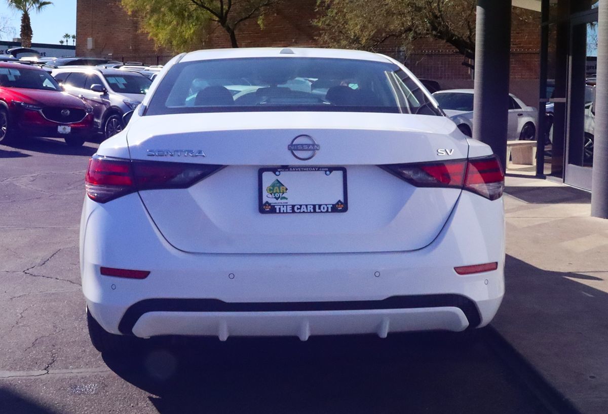 2024 Nissan Sentra SV photo 11