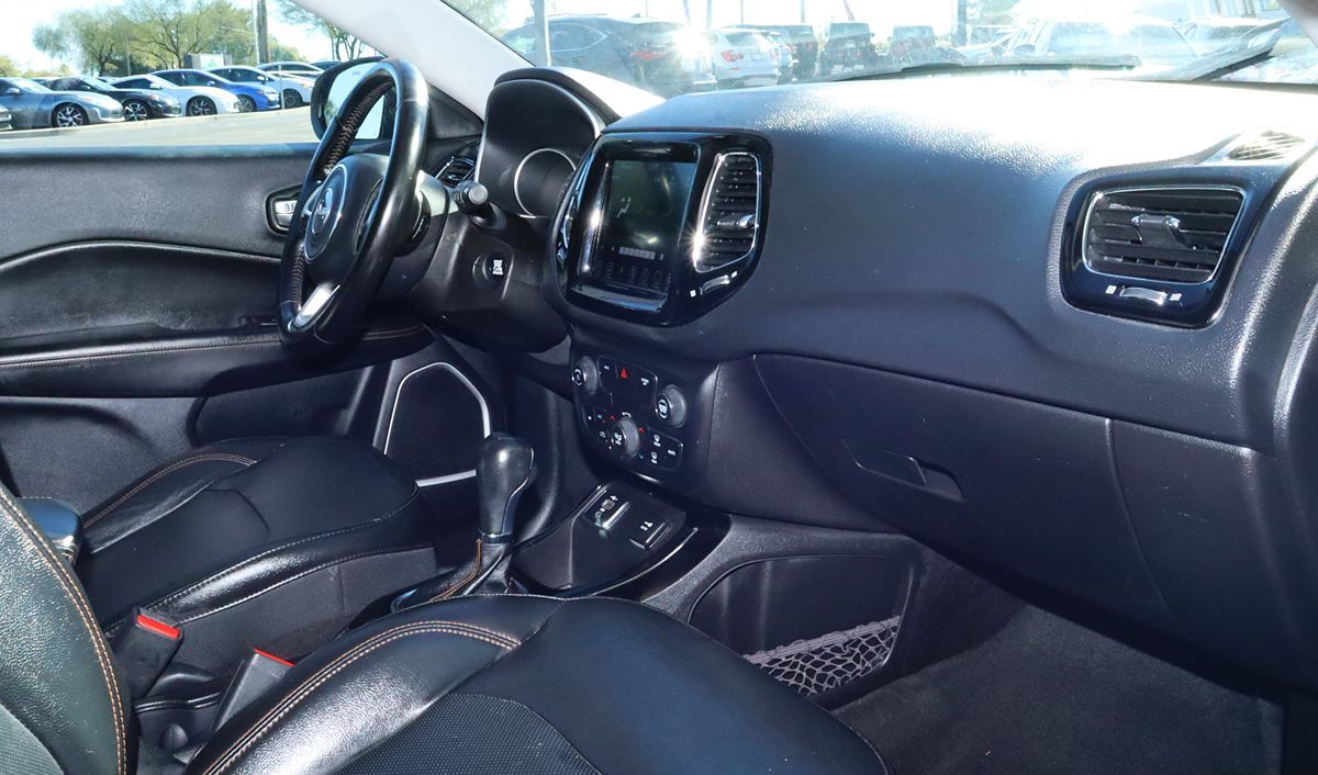 2020 Jeep Compass Limited photo 34