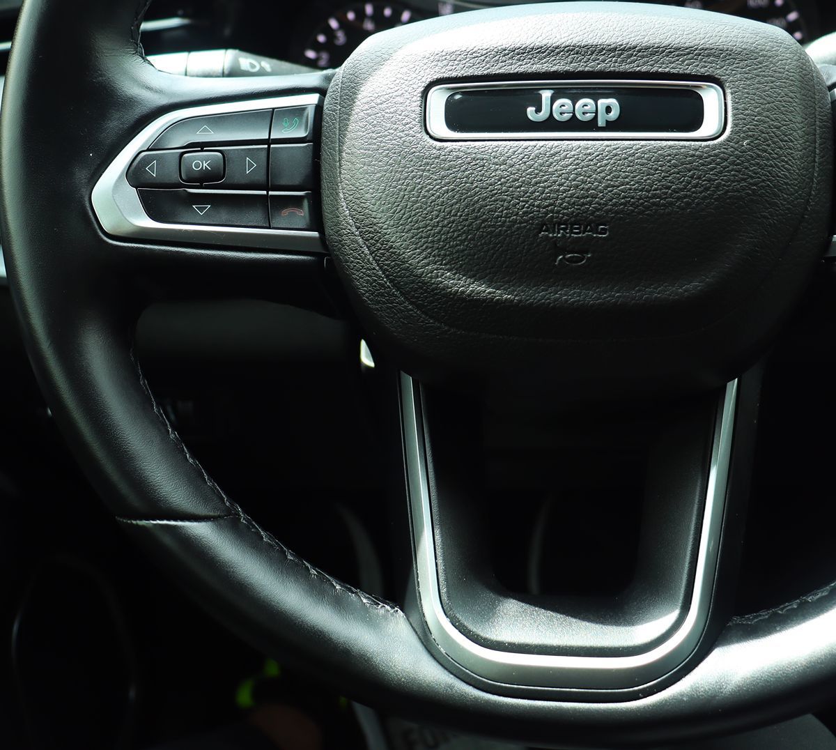 2022 Jeep Compass Latitude Lux photo 47