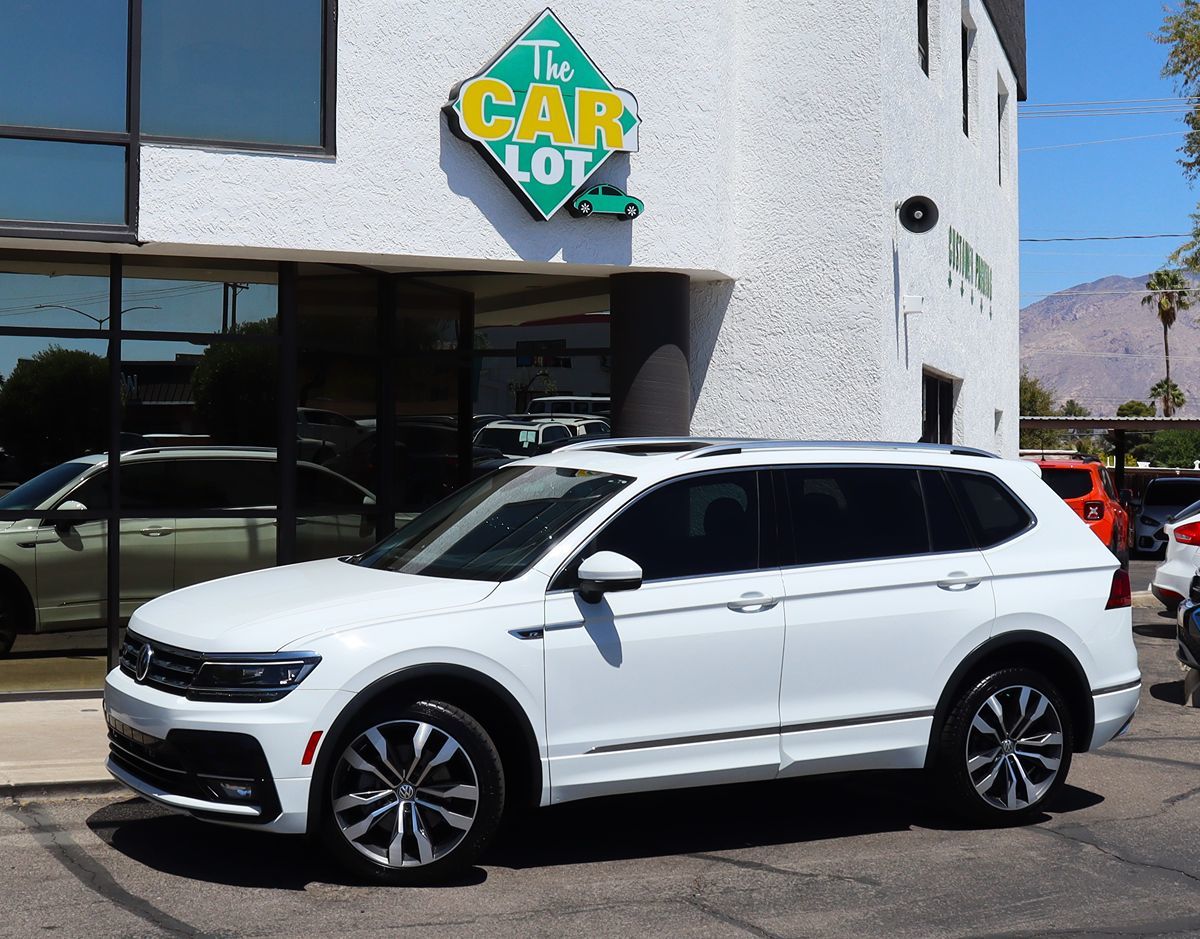 2021 Volkswagen Tiguan SEL Premium R-Line photo 4