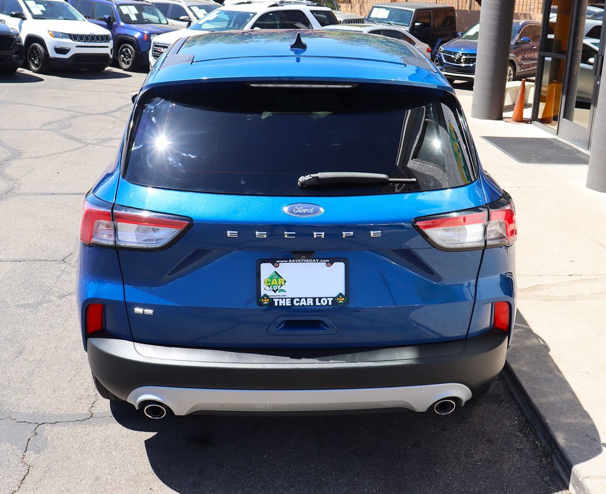 2022 Ford Escape SE - Photo 10