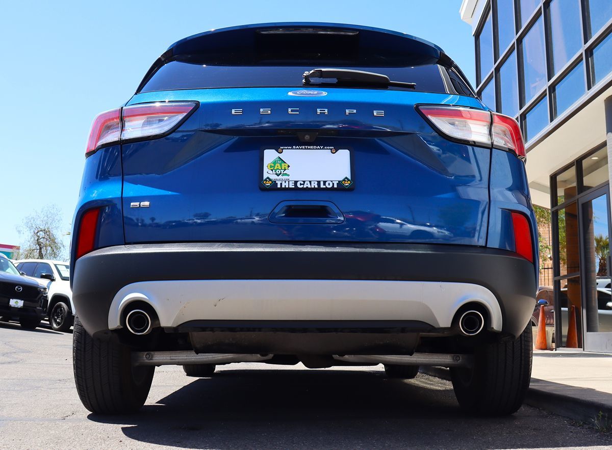 2022 Ford Escape SE - Photo 12