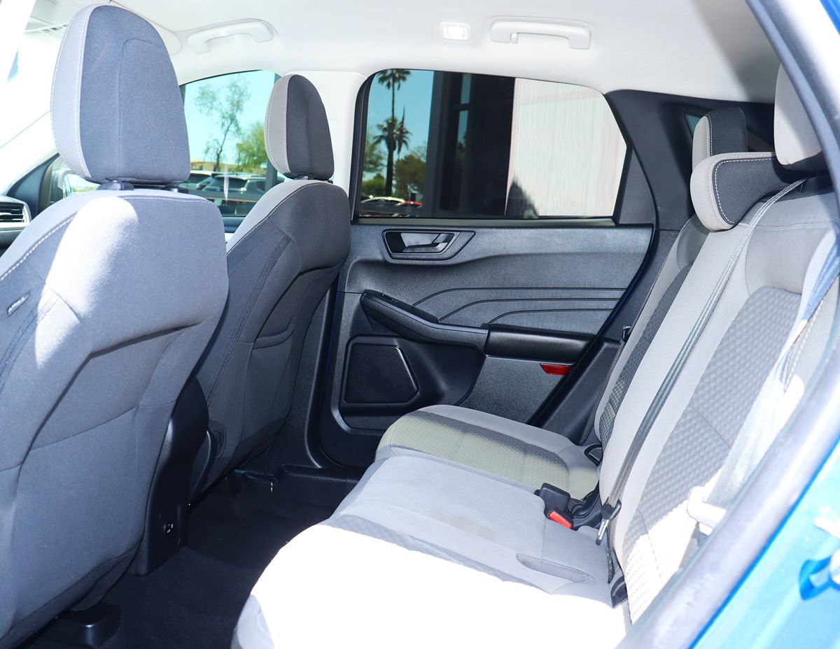 2022 Ford Escape SE - Photo 30