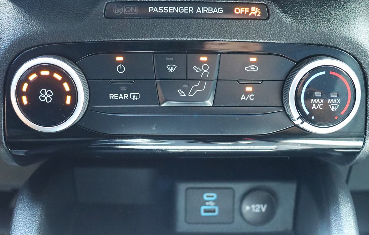 2022 Ford Escape SE - Photo 50