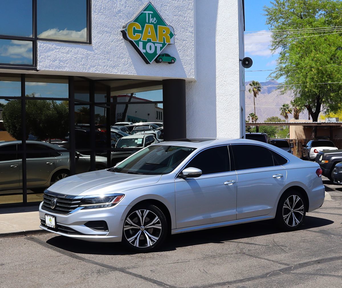 2020 Volkswagen Passat SEL - Photo 3