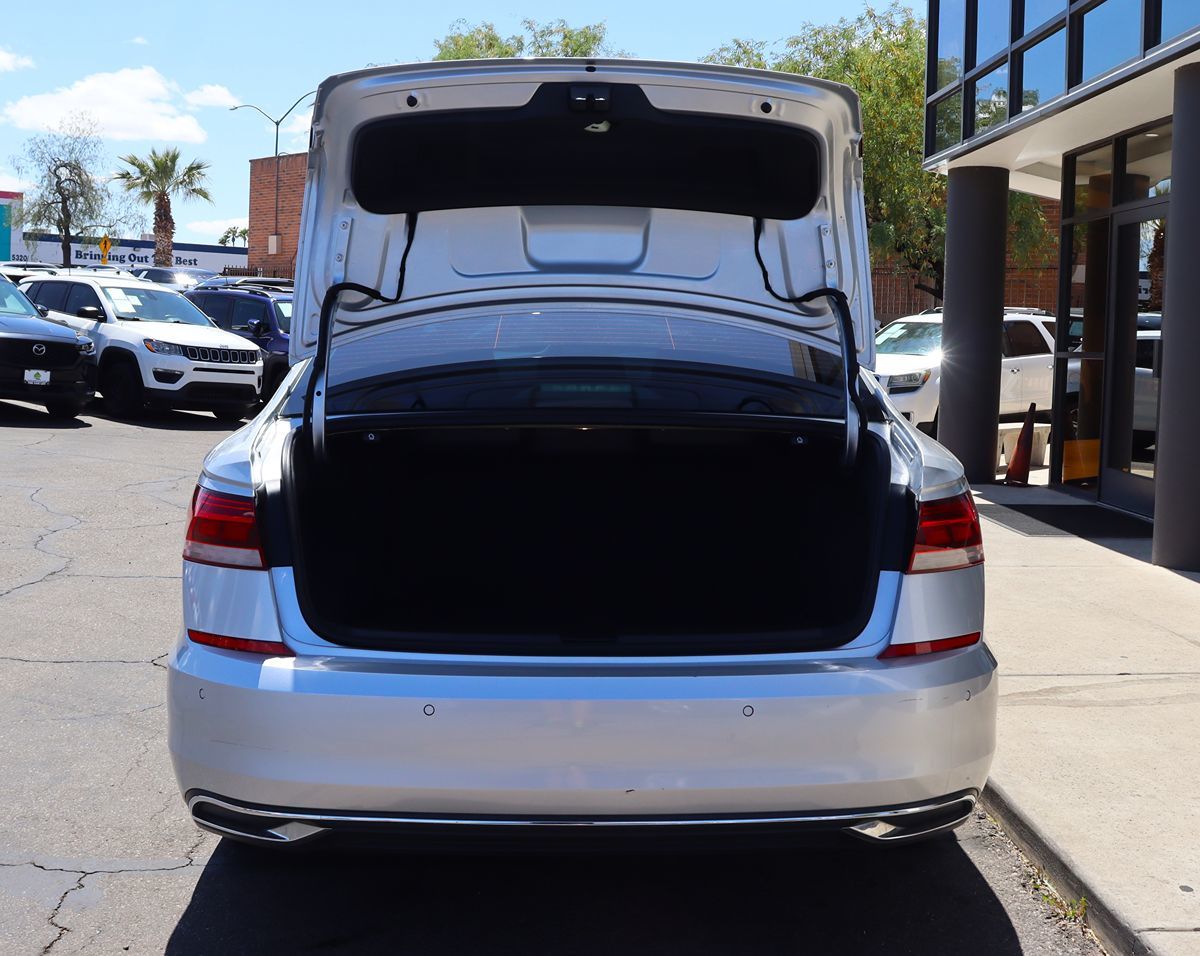 2020 Volkswagen Passat SEL - Photo 22