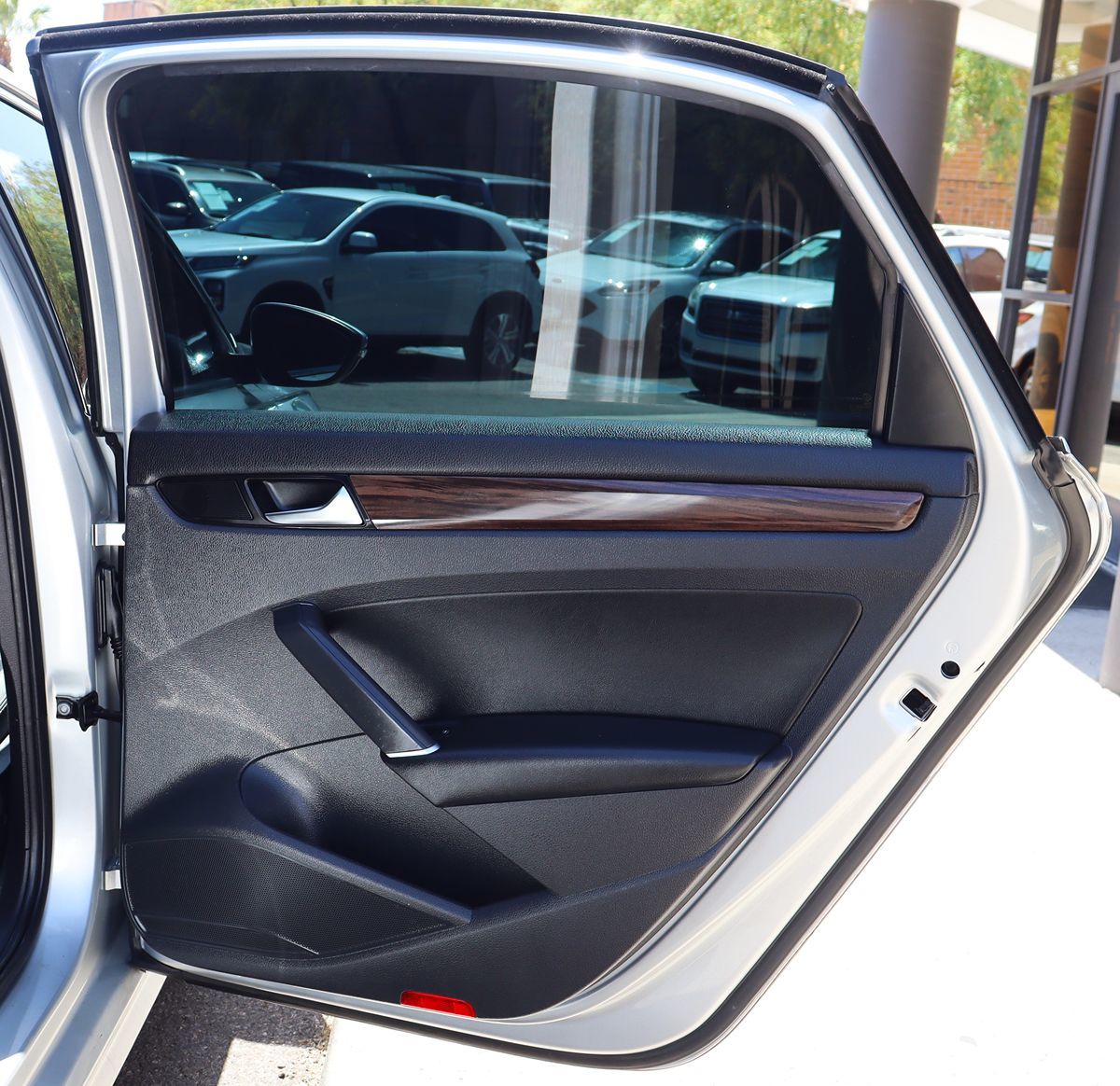 2020 Volkswagen Passat SEL - Photo 26